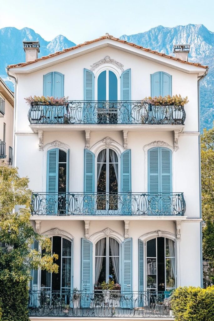 40 Charming French Mediterranean Homes You'll Love