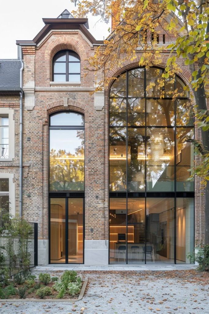 Historical Shell, Open-plan Glasshouse