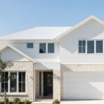 20 Coastal Facades to Bring the Beach Vibe to Your Home