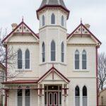 Charming Victorian Villas: Architectural Masterpieces!